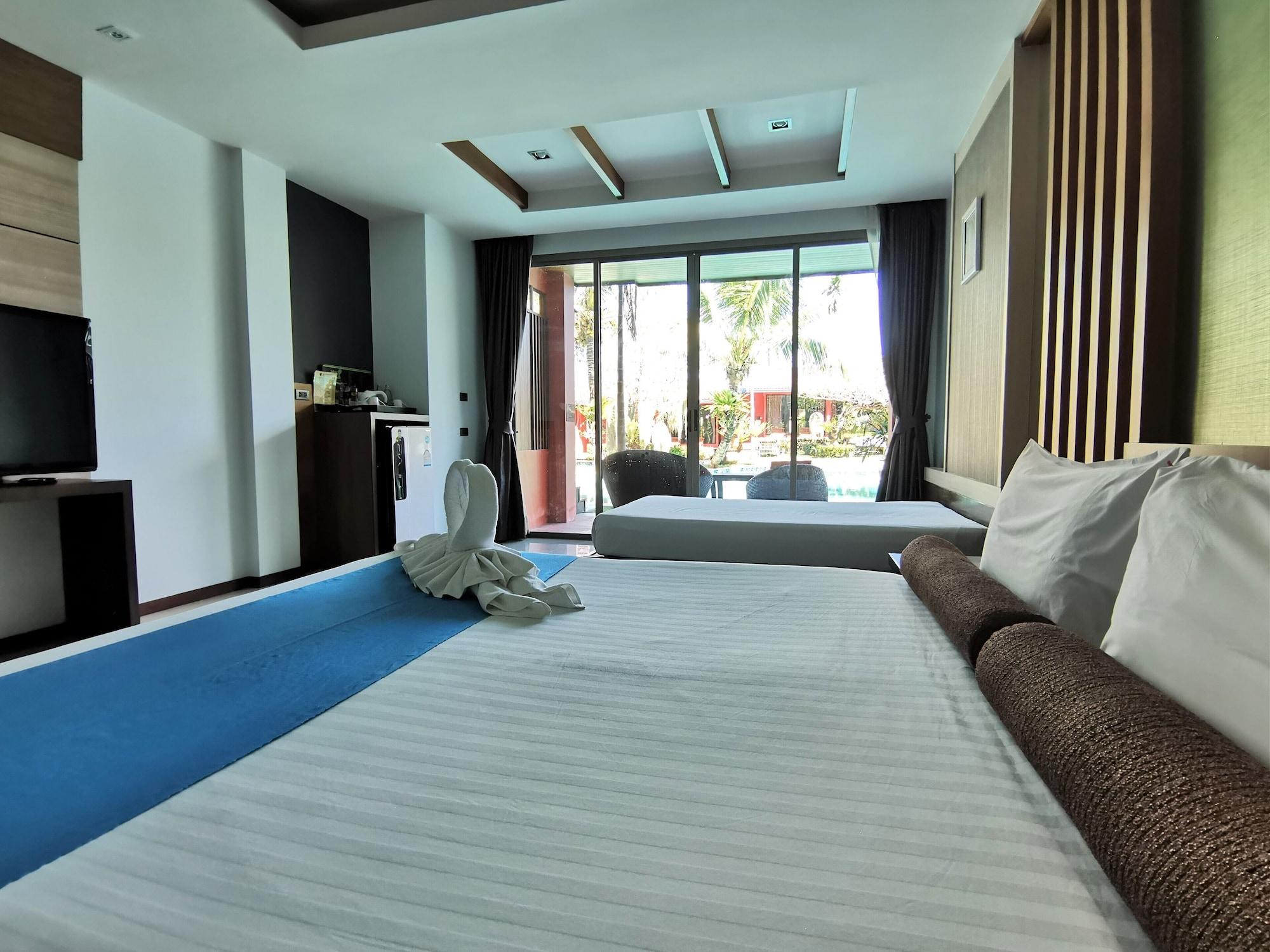 Mai Morn Resort Sha Plus Phuket Exteriör bild
