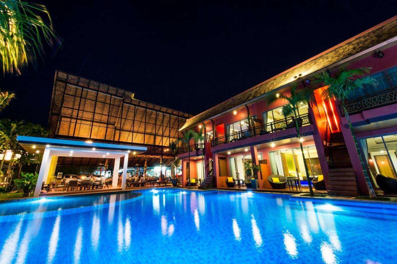 Mai Morn Resort Sha Plus Phuket Exteriör bild