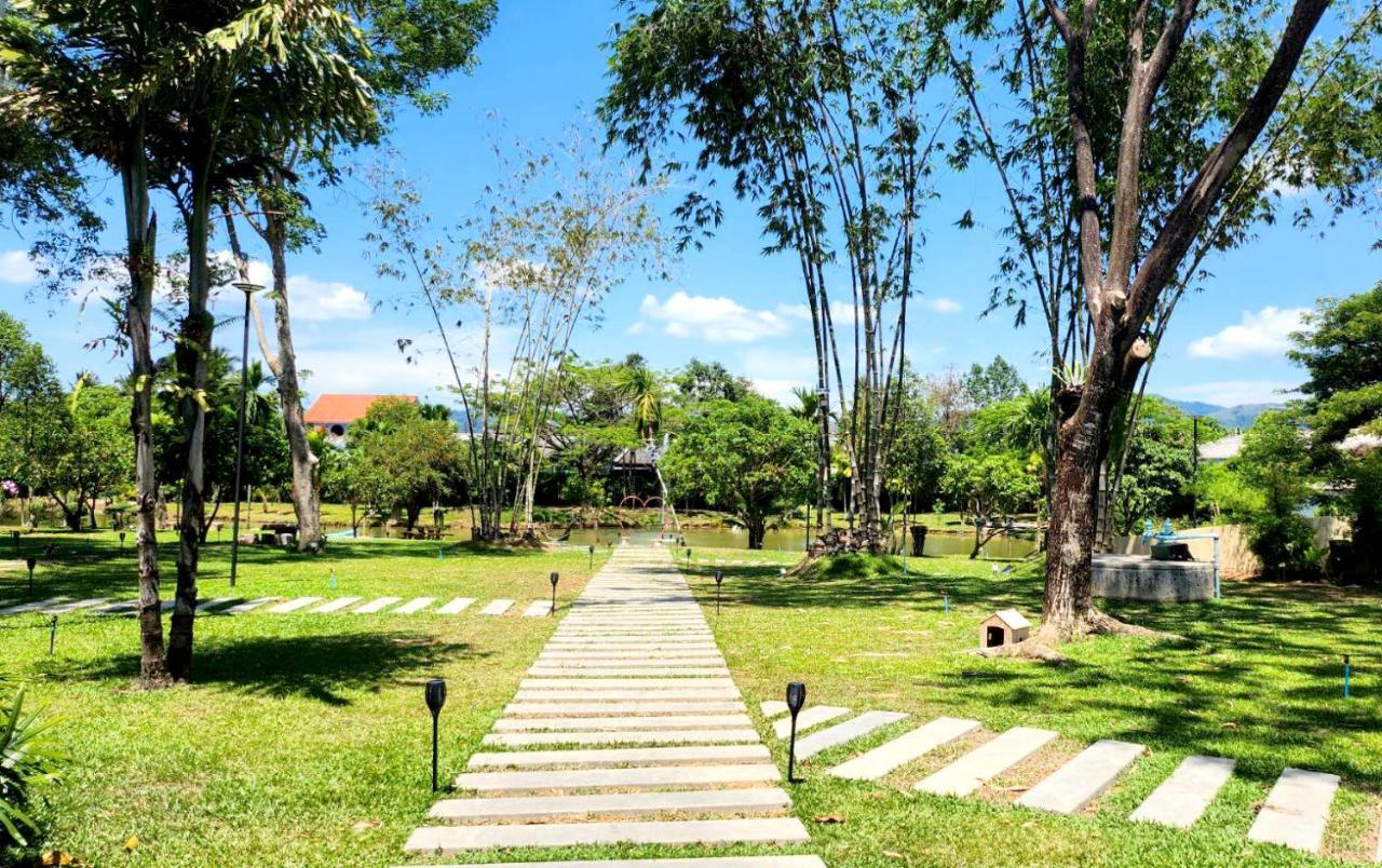 Mai Morn Resort Sha Plus Phuket Exteriör bild