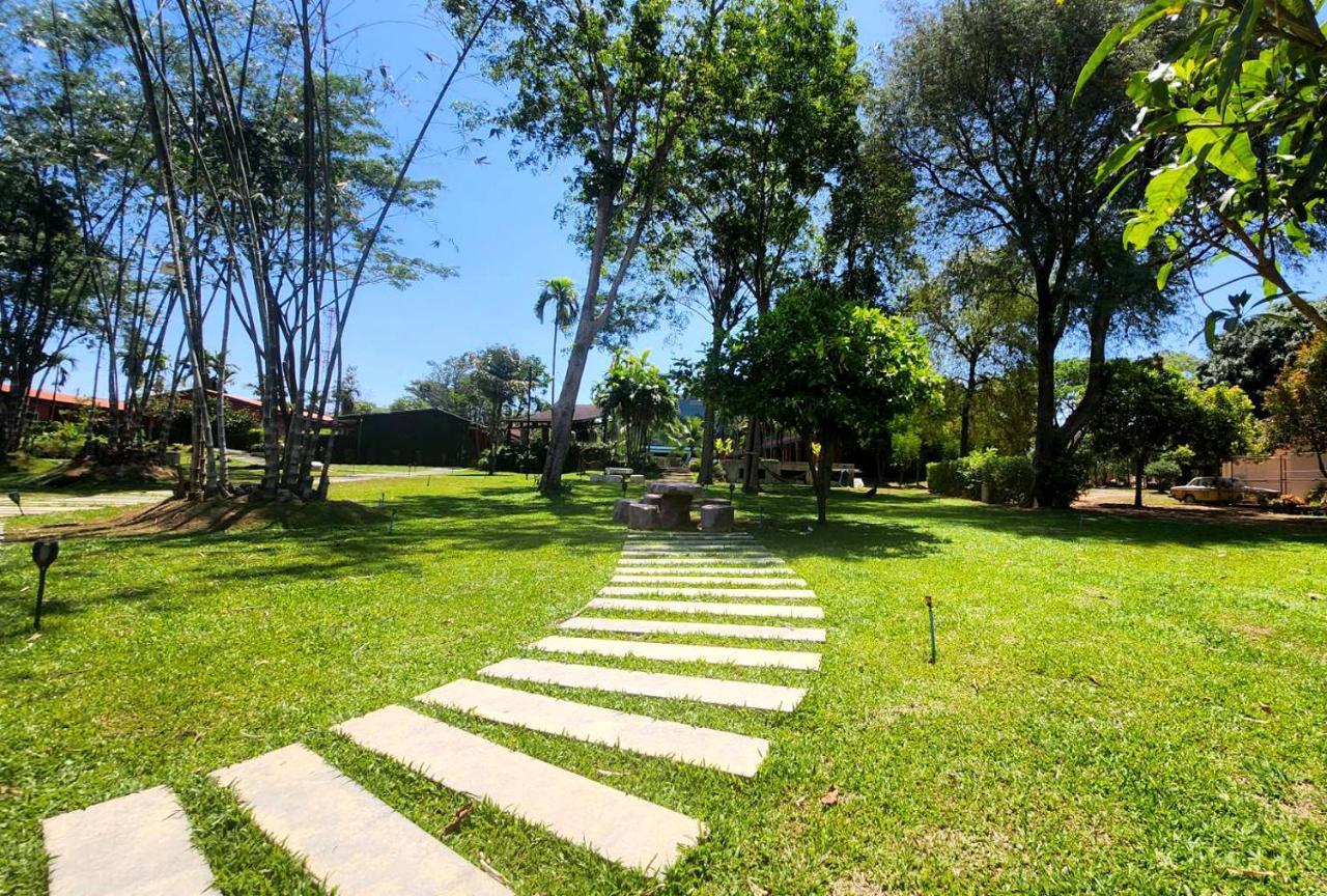 Mai Morn Resort Sha Plus Phuket Exteriör bild